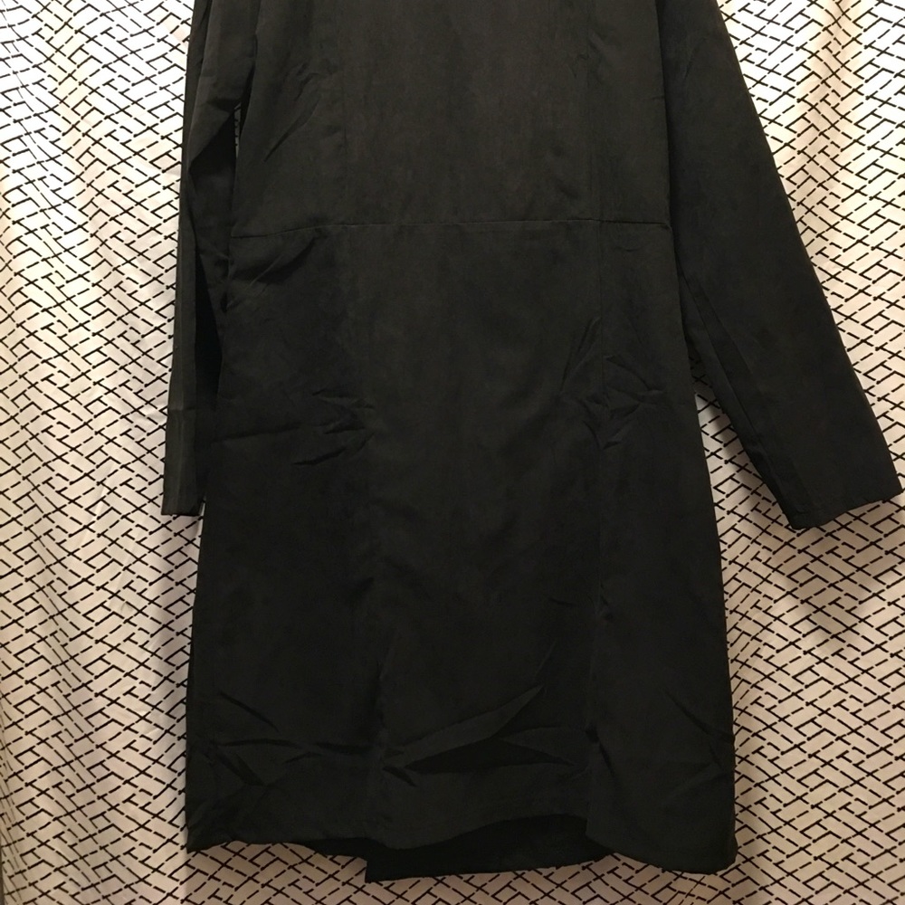 Long winter coat! - Picture 2 of 6